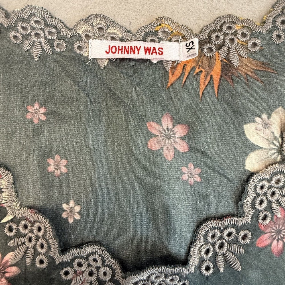 Johnny Was Adalee‎ Silk Blouse XS Slate Green Floral Embroidered Top C13920 - Picture 6 of 11